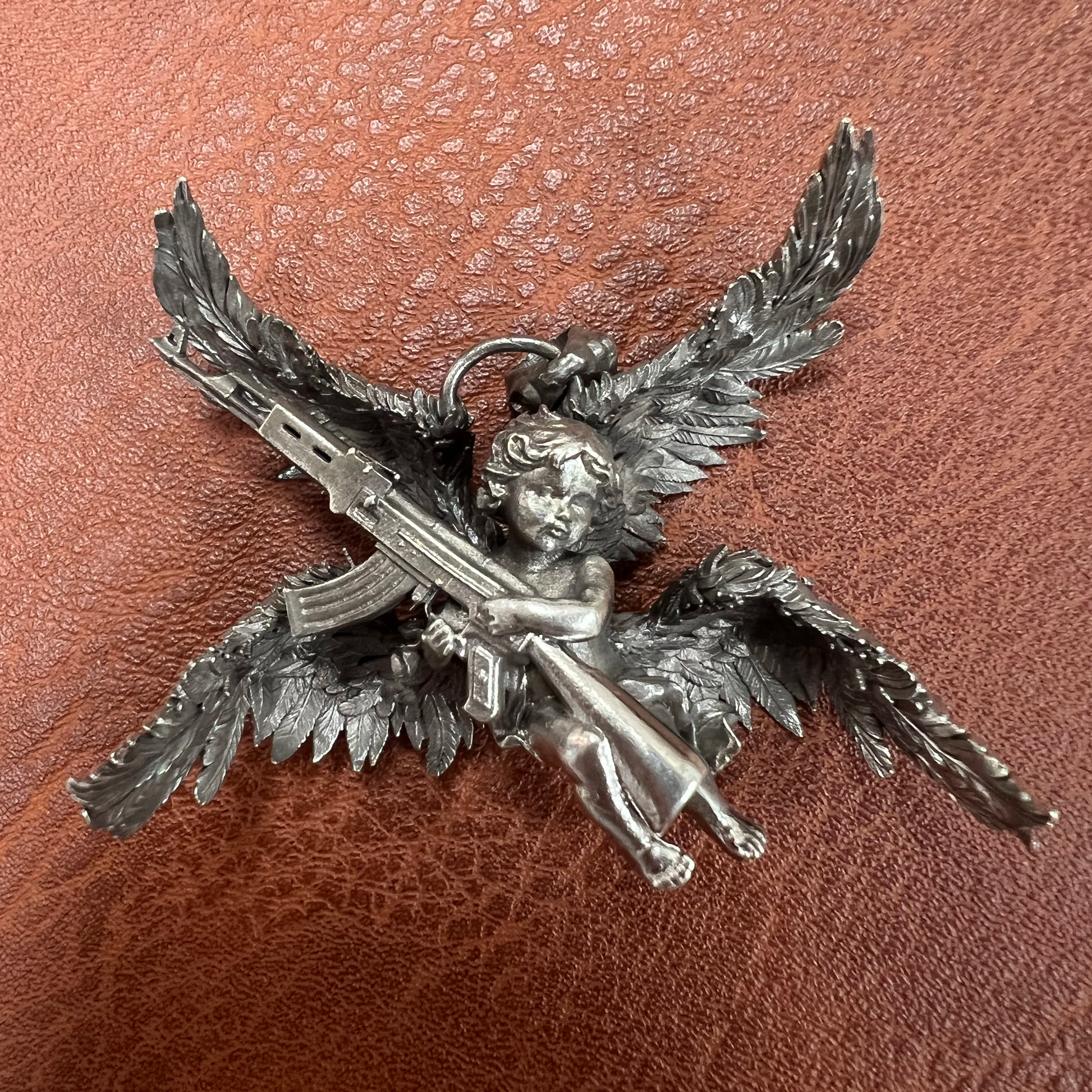 Alternative personality S925 silver old craft battle angel small horn pendant