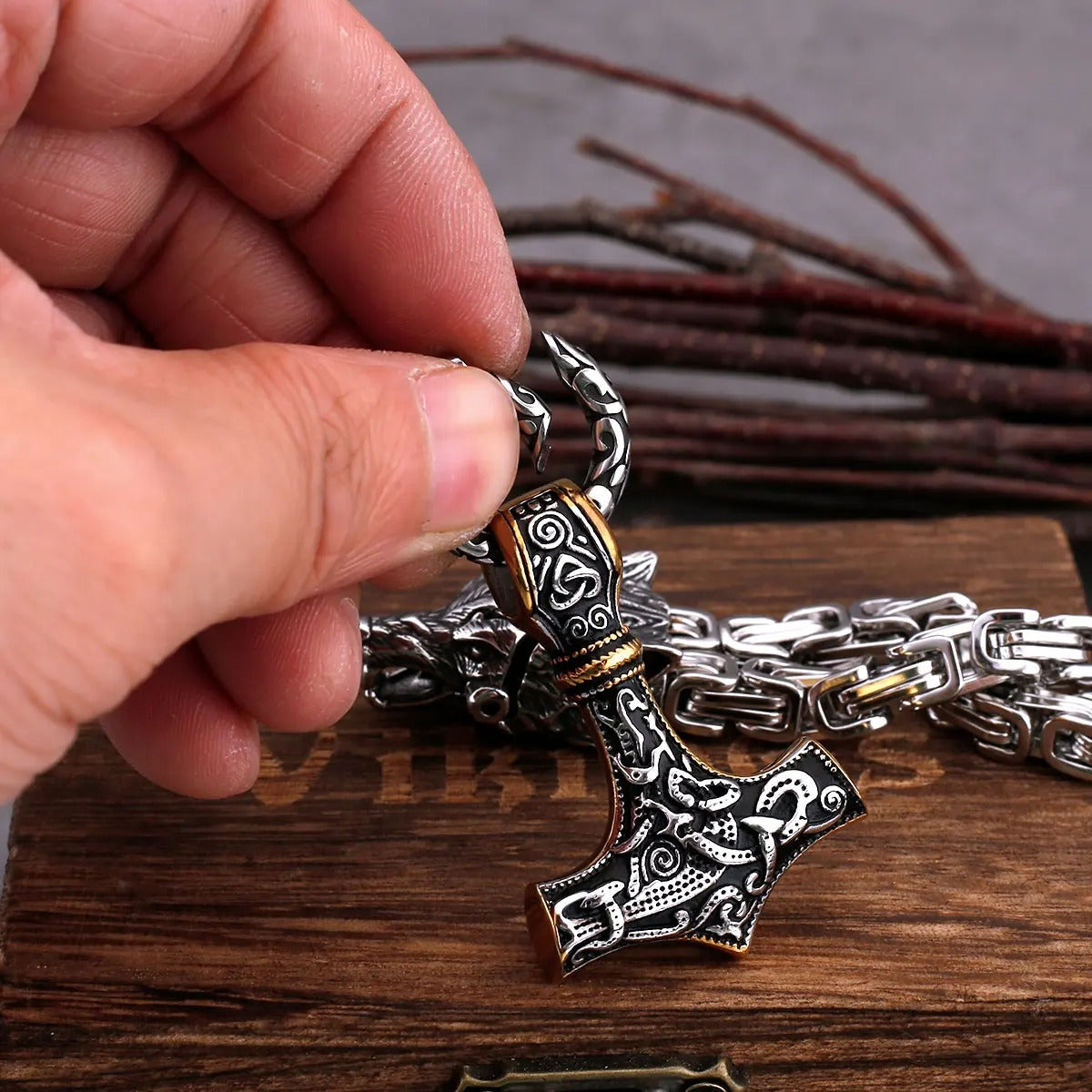 Glamorous Stainless Steel Wolf Head Necklace Viking Creativity Thor's Hammer Pendant Punk Hip Hop Rock Party Cool Jewelry Gifts