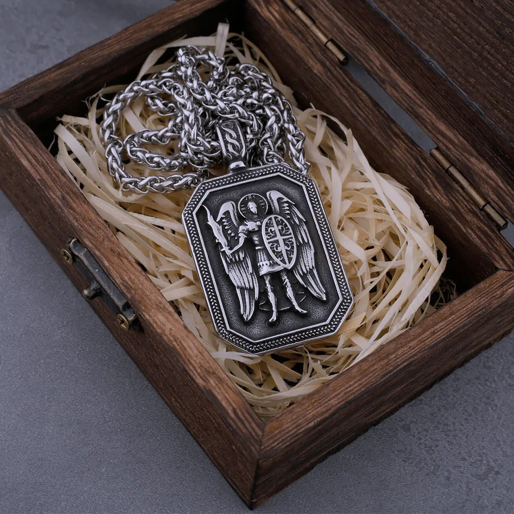 Stainless Steel St. Michael Archangel Cross Shield Necklace Men's Fashion Biker Amulet Pendant Necklace Jewelry Accessories