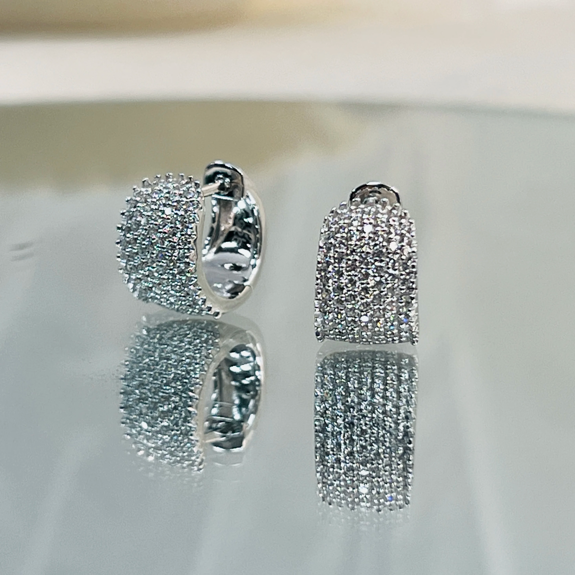 Hot sale full diamond stud earrings S925 silver plated earrings hip hop tide brand