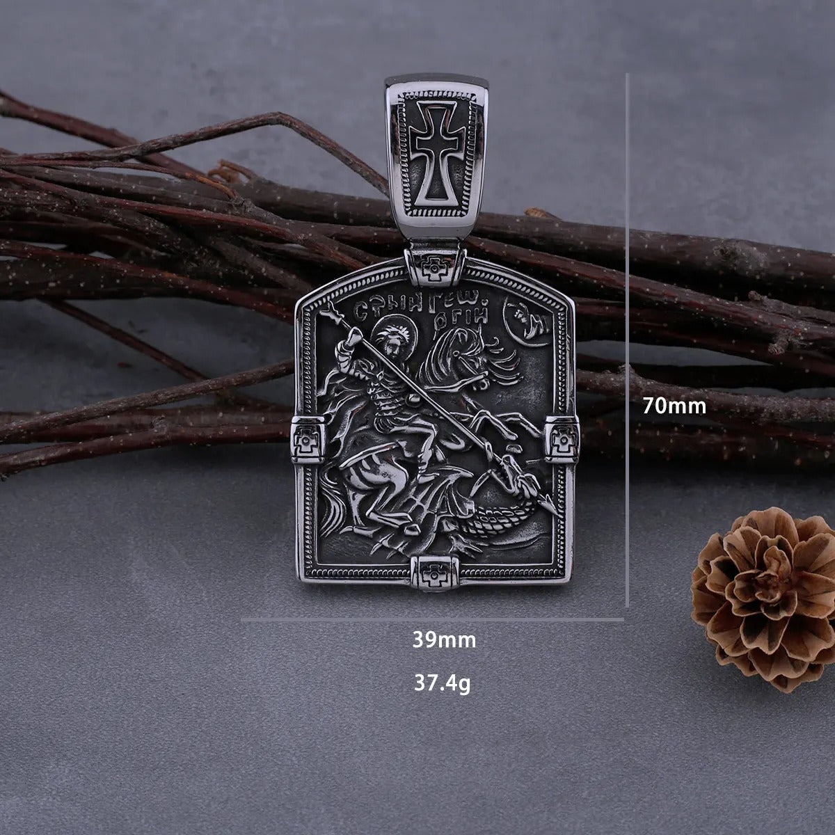 Stainless Steel Retro Religious Holy Warrior Necklace Men and Women Back Bible Cross Amulet Biker Pendant Necklace Jewelry Gift